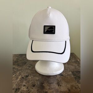 Karl Lagerfeld Paris Hat Men’s OS Adjustable White Black Metal Patch Logo New